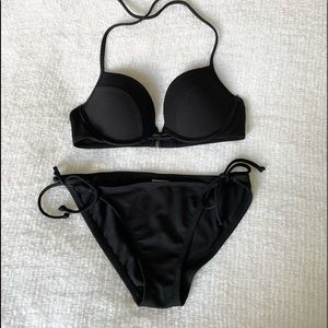 Abercrombie & Fitch | Black Underwire Bikini